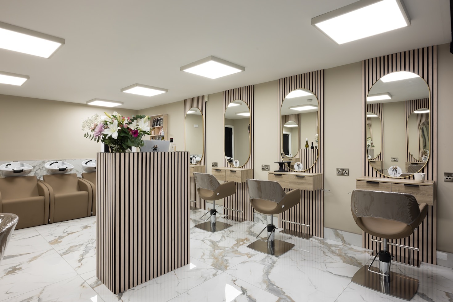Building Lasting Trust With Your Stylist