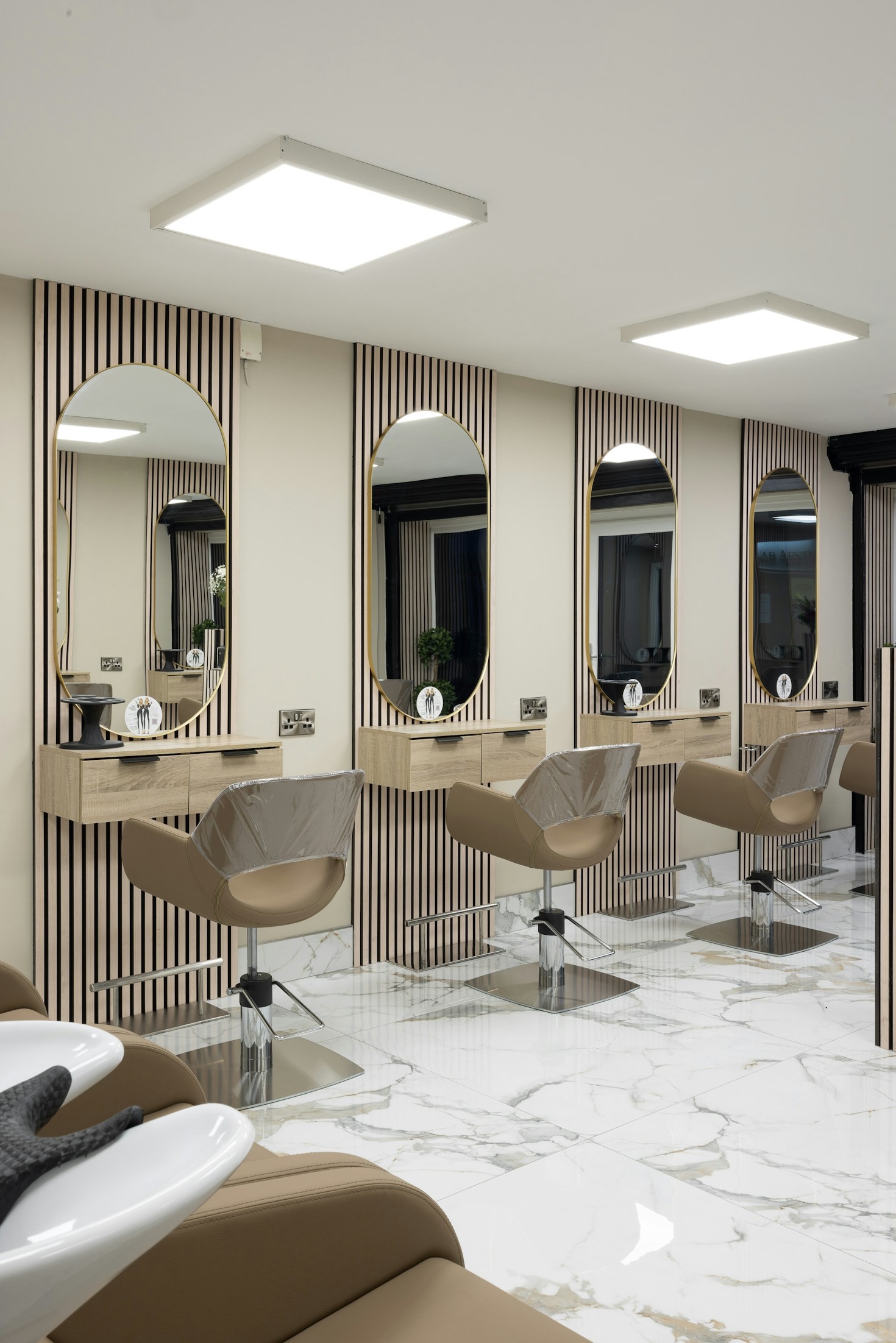 Transforming Your Look Through Expert Styling